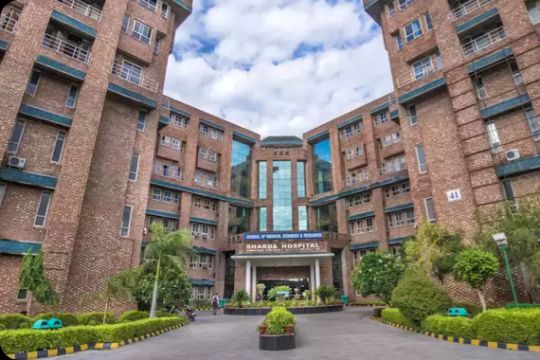 Sharda Hospital, Greater Noida Sharda Hospital, Greater Noida