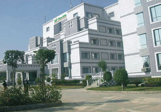 Fortis Flt. Lt. Rajan Dhall Hospital, Vasant Kunj, Delhi