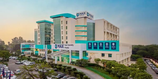 Max Super Speciality Hospital, Saket, Delhi